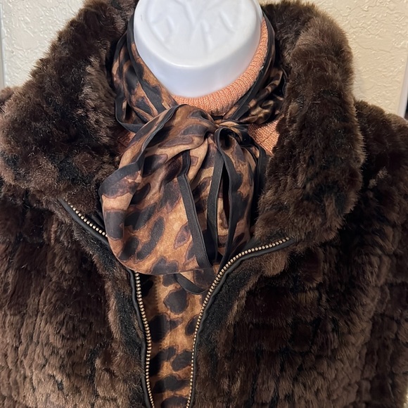 ❄️Fuda Studio size Medium reversible faux fur and black graphite canvas reverse - Picture 3 of 12